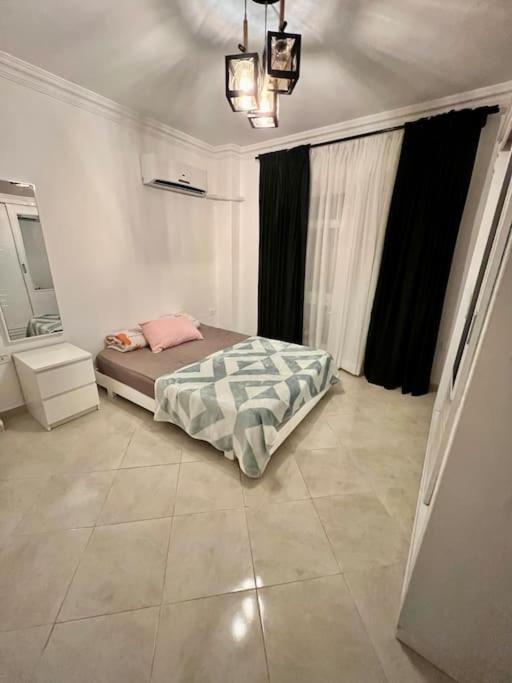 Stylish 2-bedroom In Madinaty Compound Apartment